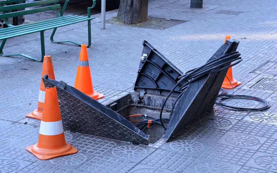 comment déboucher une douche Paris 19